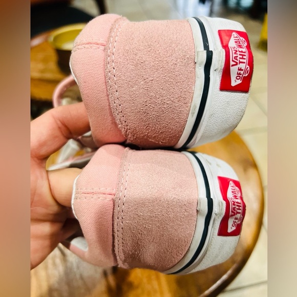 Vans Old Skool Size Juniors size 5.5 US like new conditions Super clean - Picture 5 of 10